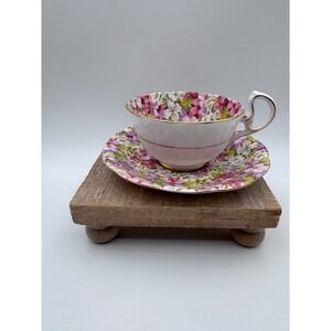 Royal Standard Virginia Stock Teacup and Saucer Set Fine Bone China England